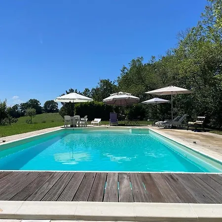 Casa de Férias Le Paradis Frajou, Very Beautiful 200m2 Swimming Pool And Style Saint-Frajou