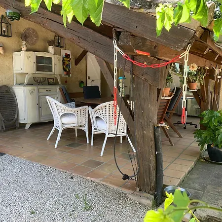 Casa de Férias Le Paradis Frajou, Very Beautiful 200m2 Swimming Pool And Style