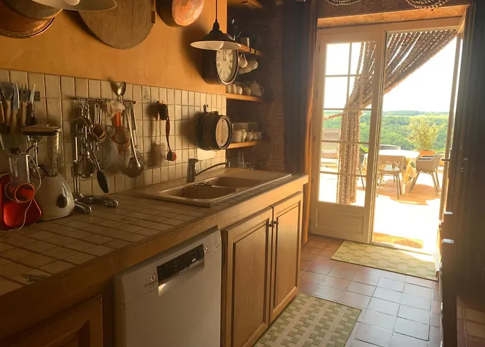 בית נופש Villa Le Paradis - Saint Frajou